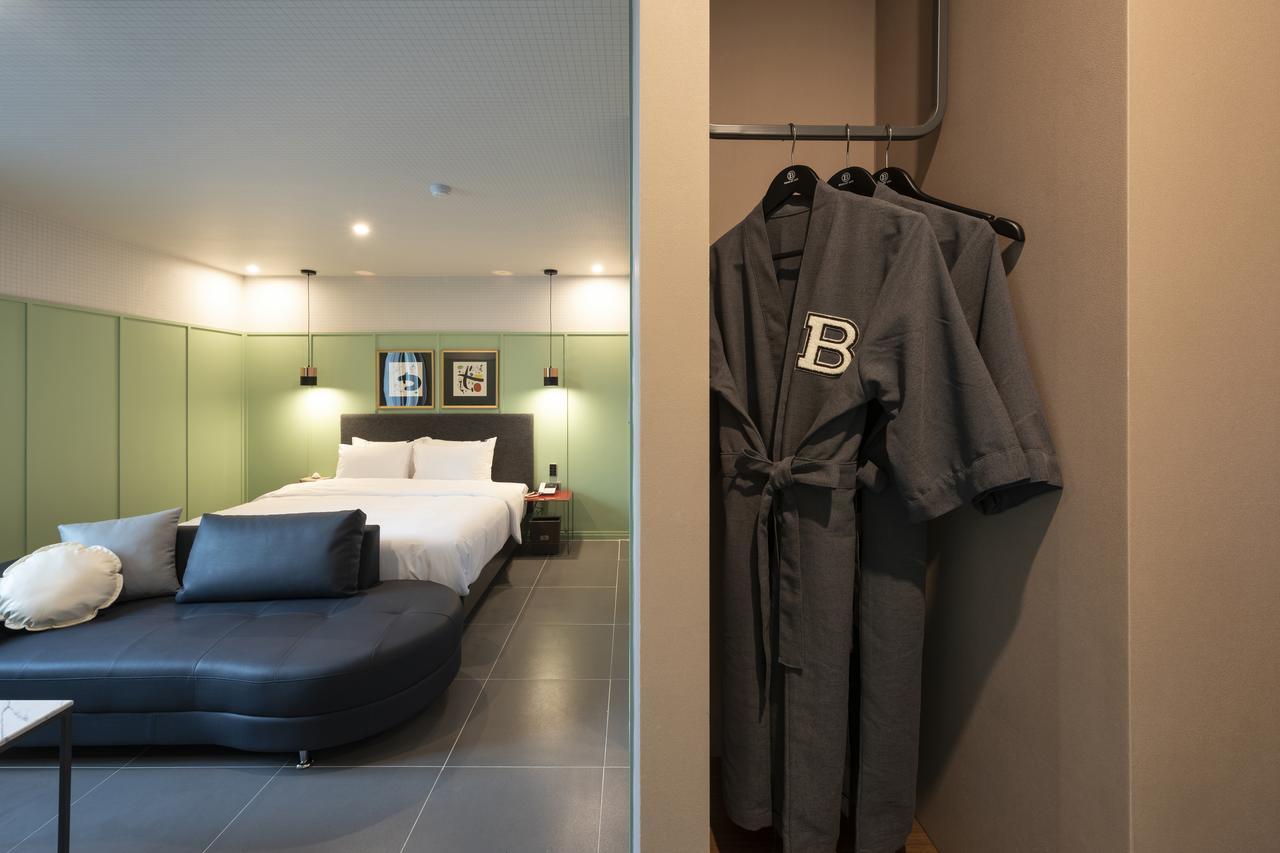Brown-Dot Hotel Gupo Busan Exterior foto